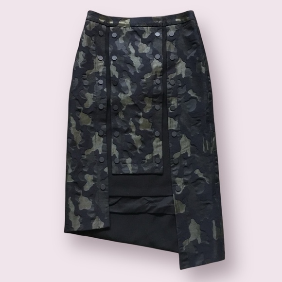 NEW BCBGMAXAZRIA RunWay Este Skirt